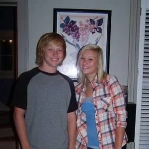 Meet your Posher, Kara